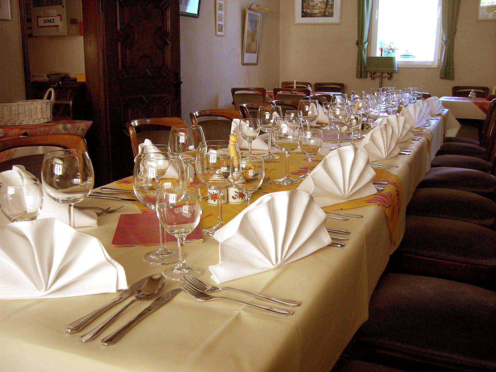 Hotel Graf Rolshausen Monschau Ngoại thất bức ảnh